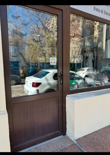 Piata Victoriei- Buzesti, Bucuresti Proprietar inchiriez spatiu comercial